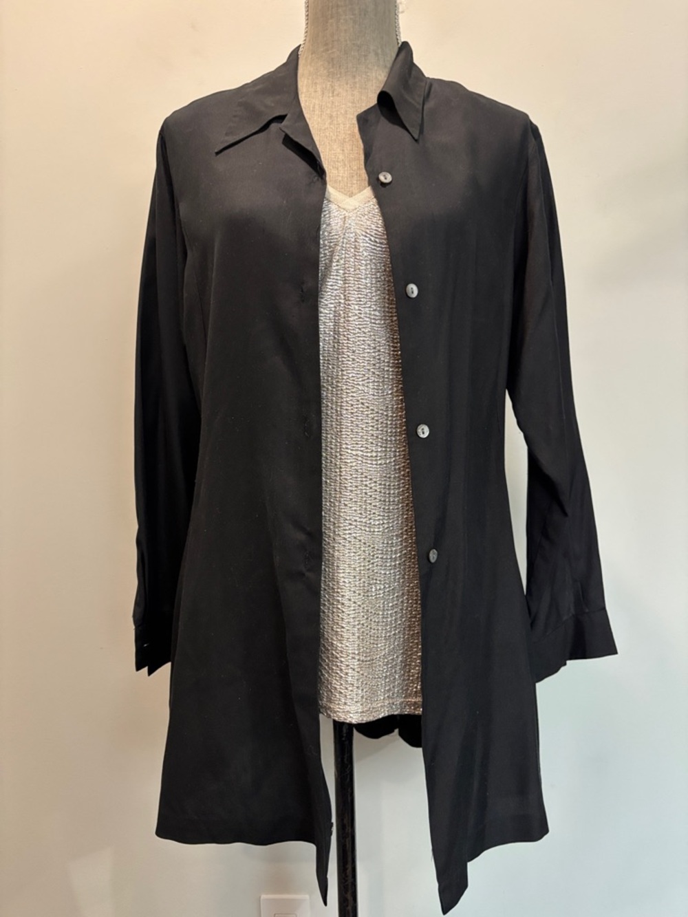 Club Monaco Black Silk Duster Jacket Blouse Longline Button Front Size Medium - Picture 10 of 16